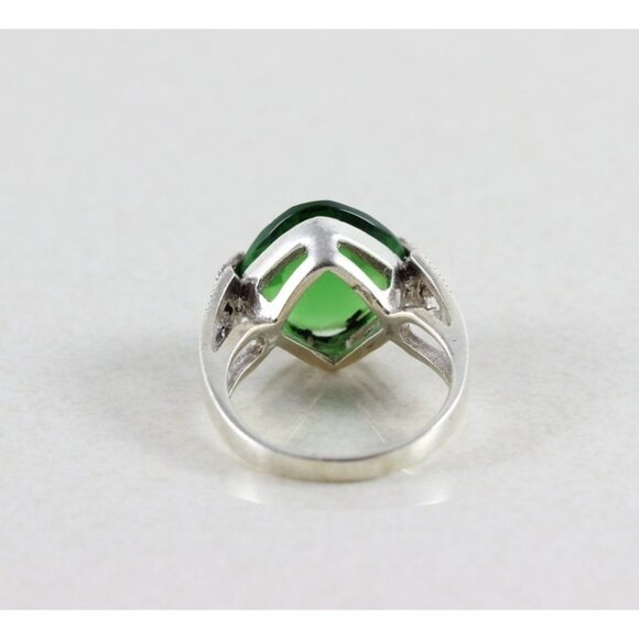 Sterling Silver Green Glass Simulated Emerald CZ and Marcasite Ring Size 6 1/4 - Picture 8 of 8